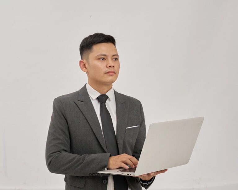 Jak AI wpływa na branżę HR i procesy rekrutacyjne? Photo AI recruitment platform